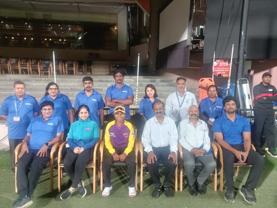 Dr. Shivaji Kolli providing sports medicine care to cricketers (photo 62)